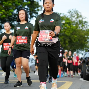 Runner Photo 3999914