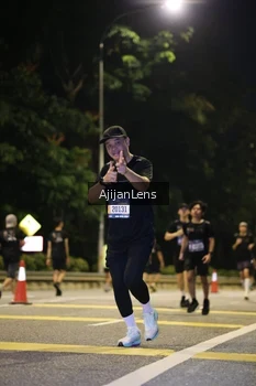 Runner Photo 3999916