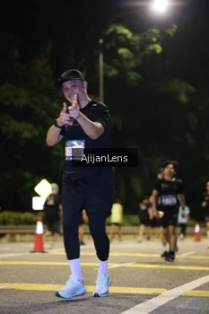Runner Photo 3999931