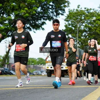 Runner Photo 3999936