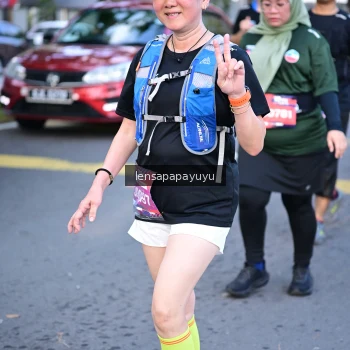 Runner Photo 3999945