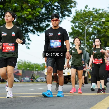 Runner Photo 3999947