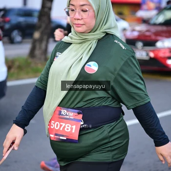 Runner Photo 3999952