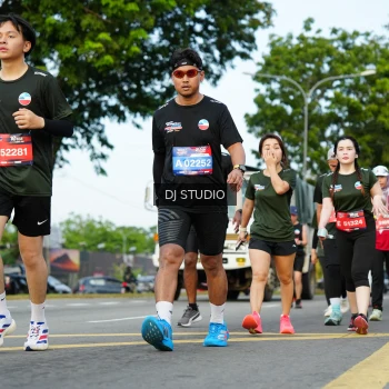 Runner Photo 3999953