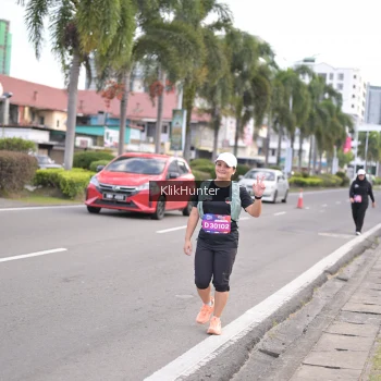 Runner Photo 3999957
