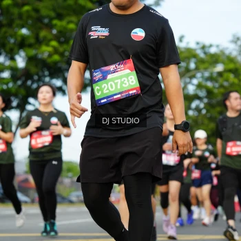 Runner Photo 3999965
