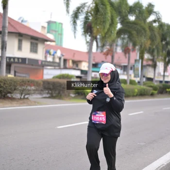 Runner Photo 3999970