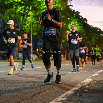 Runner Photo 3999976