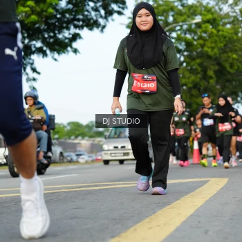 Runner Photo 4000100