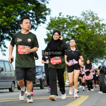 Runner Photo 4000197