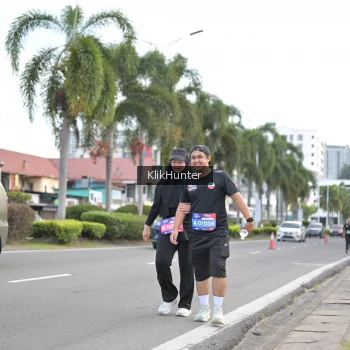 Runner Photo 4000199