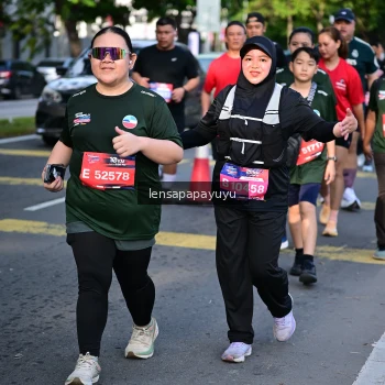 Runner Photo 4000215