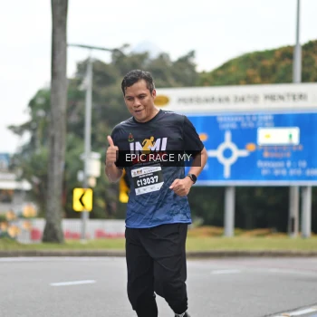 Runner Photo 4000266