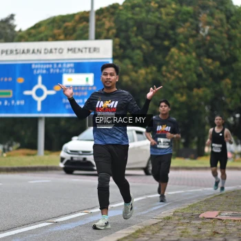 Runner Photo 4000447