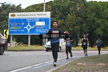 Runner Photo 4000628