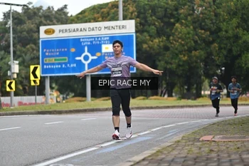 Runner Photo 4000629