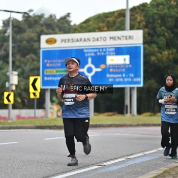 Runner Photo 4000676