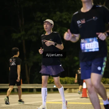 Runner Photo 4000681