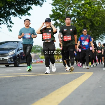 Runner Photo 4000714
