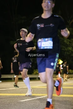 Runner Photo 4000748
