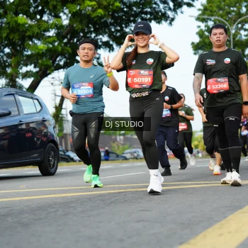 Runner Photo 4000752