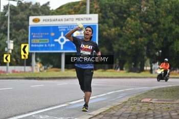 Runner Photo 4000832