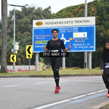 Runner Photo 4000873