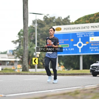 Runner Photo 4000948
