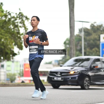 Runner Photo 4000959