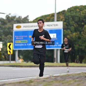 Runner Photo 4001056