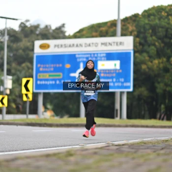 Runner Photo 4001080