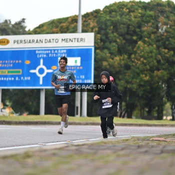 Runner Photo 4001142