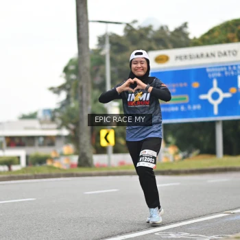 Runner Photo 4001196