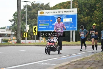 Runner Photo 4001237