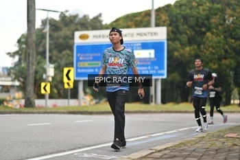 Runner Photo 4001288