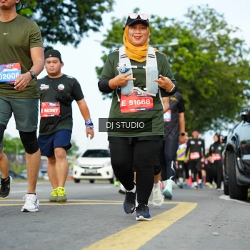 Runner Photo 4001420