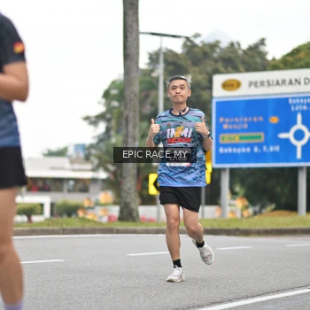 Runner Photo 4001508
