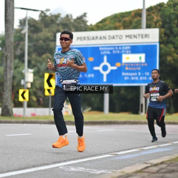 Runner Photo 4001544