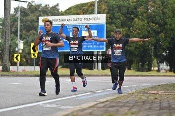 Runner Photo 4001557