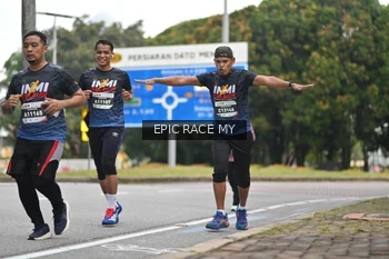 Runner Photo 4001566