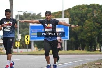Runner Photo 4001575