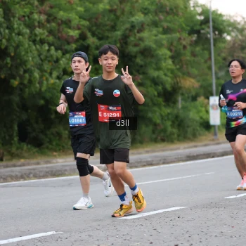 Runner Photo 4001675