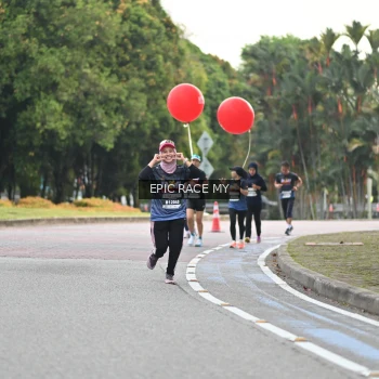 Runner Photo 4001710