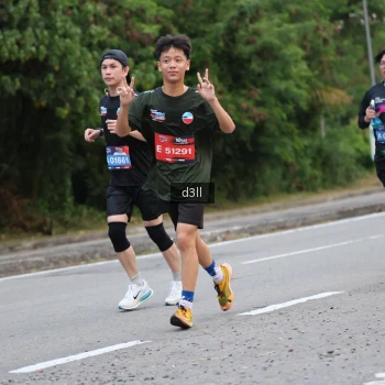 Runner Photo 4001720