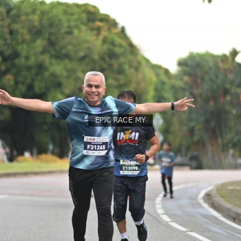 Runner Photo 4001758