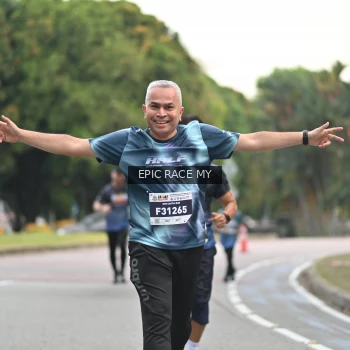 Runner Photo 4001761
