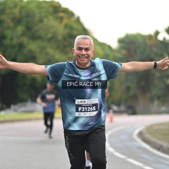 Runner Photo 4001763