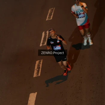 Runner Photo 4001790