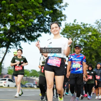 Runner Photo 4002042