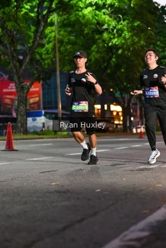 Runner Photo 4002091